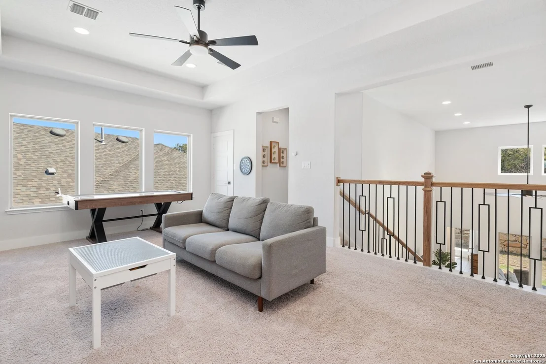 Photo of 1176 Cadogan Squire