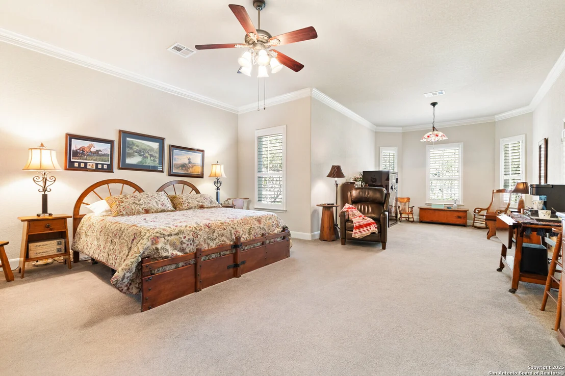 Photo of 436 hidden springs
