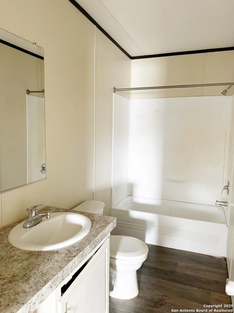 Photo of 808 Pecan