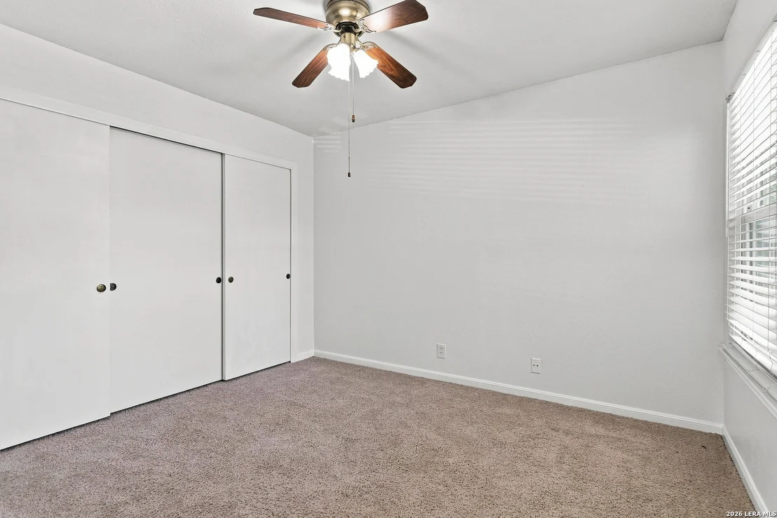 Photo of 5946 Spring Cluster