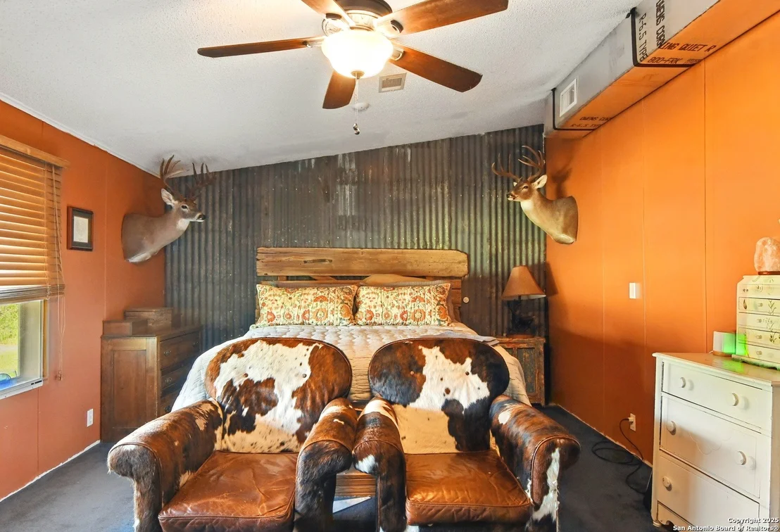 Photo of 344 E CR 341