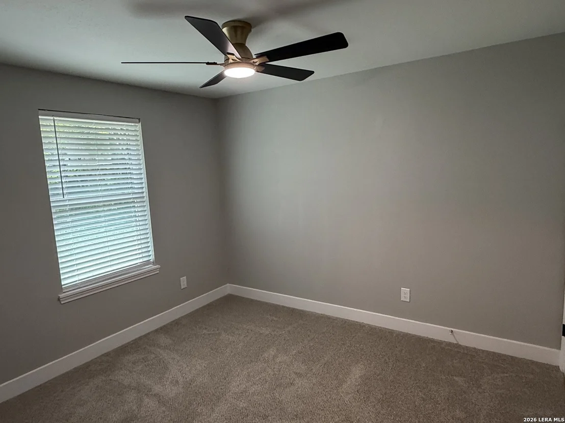 Photo of 146 Redrock Dr