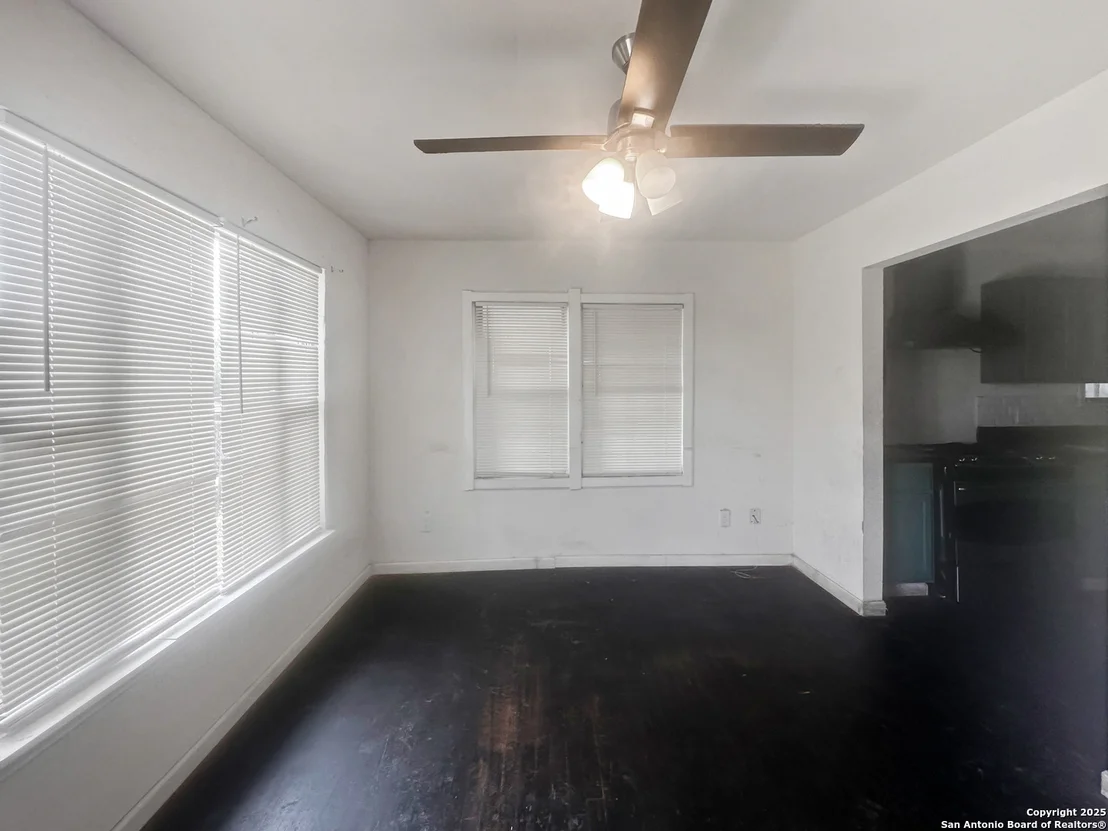 Photo of 307 Muegge