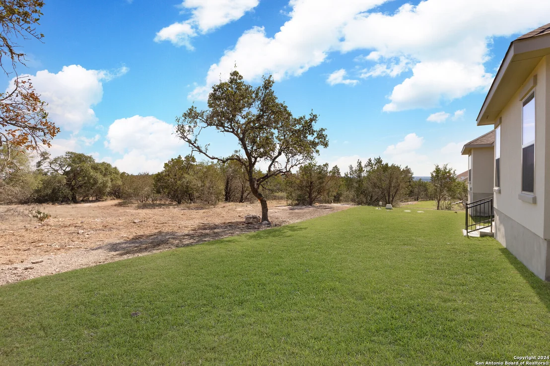Photo of 331 TOUCAN DR
