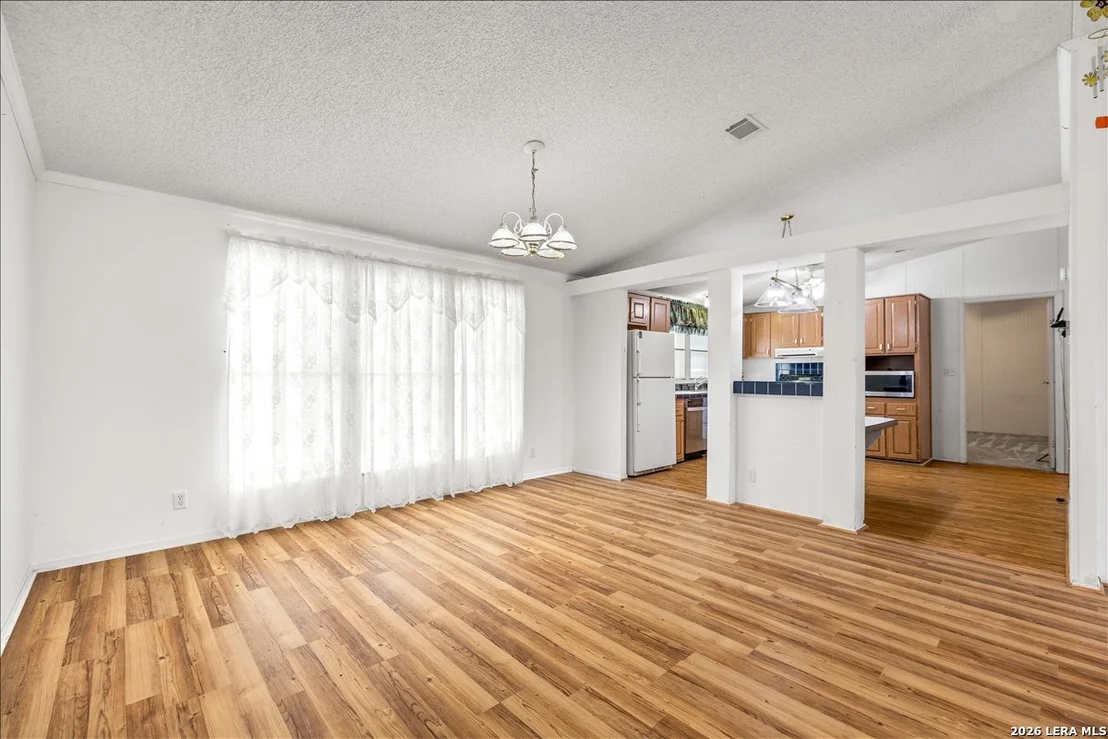 Photo of 611 Hedgestone
