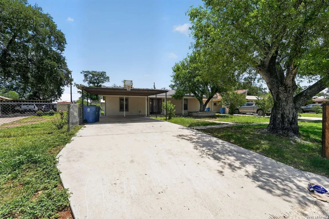 Photo of 212 Djenadi DR