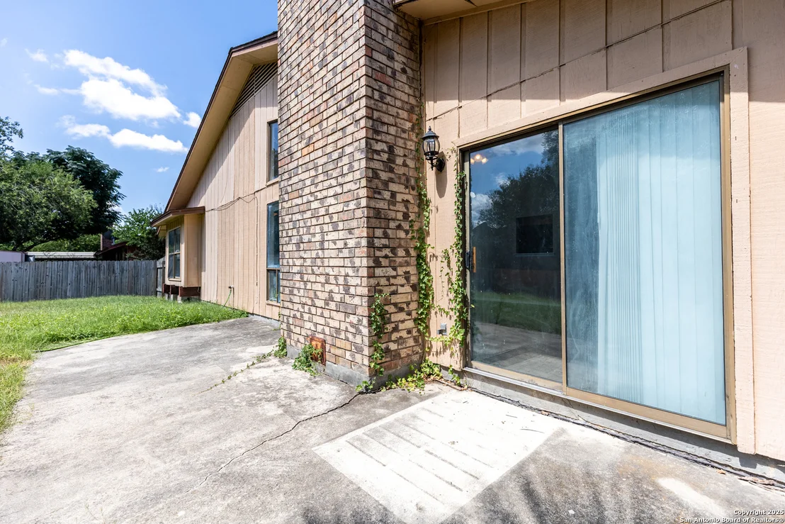 Photo of 5814 pineway
