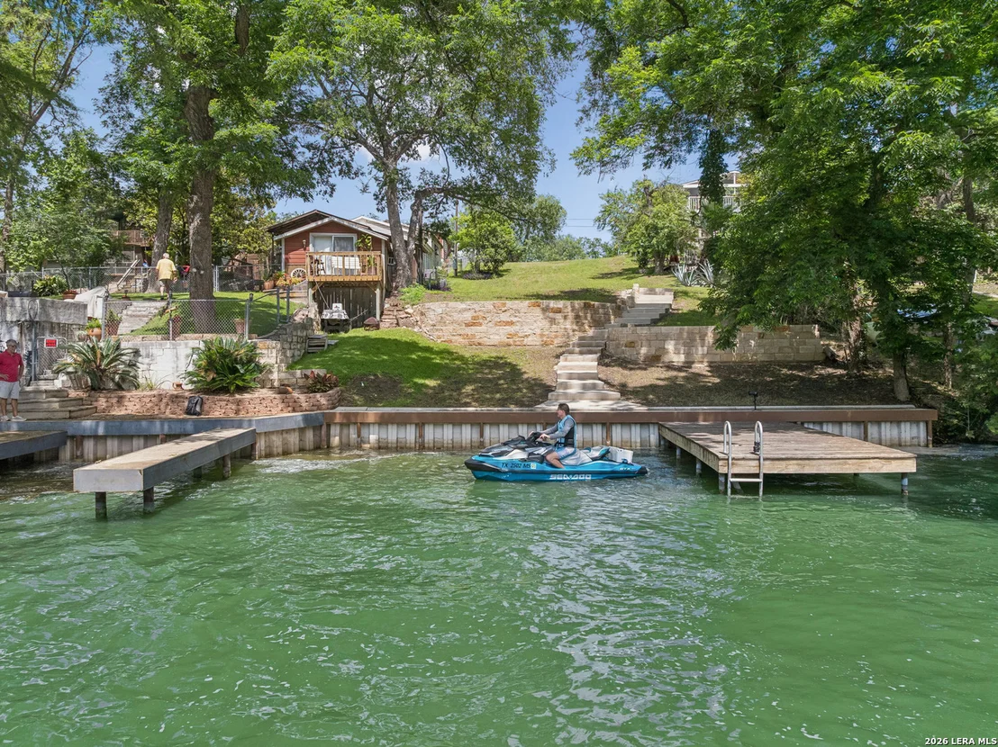 Photo of 628 CYPRESS RDG
