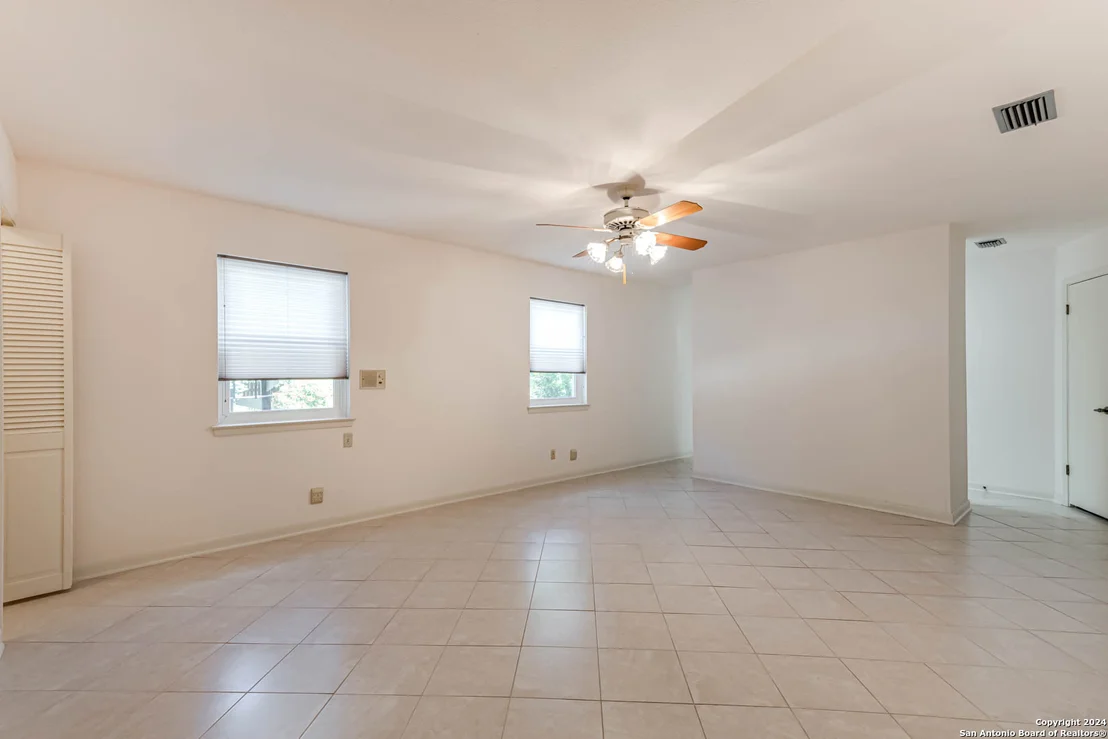Photo of 111 IRONGATE RD