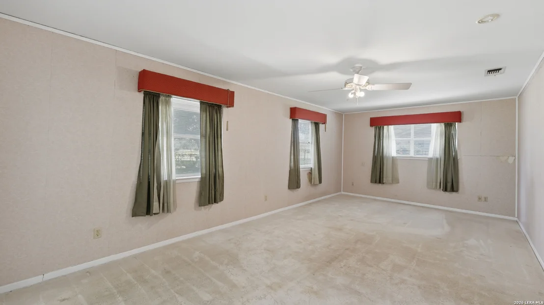 Photo of 603 RIVER OAK DR