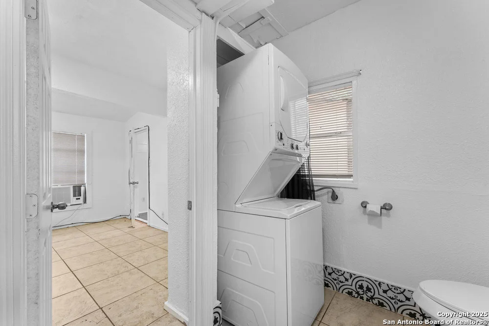 Photo of 373 Avenue I