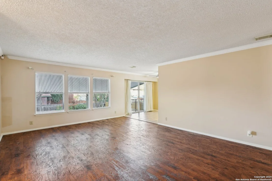 Photo of 9181 RIDGE PATH