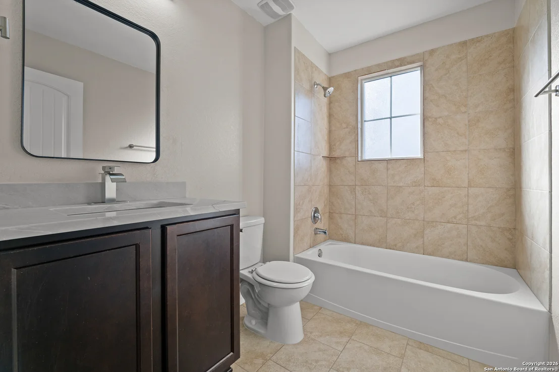 Photo of 1740 Emerald Edge