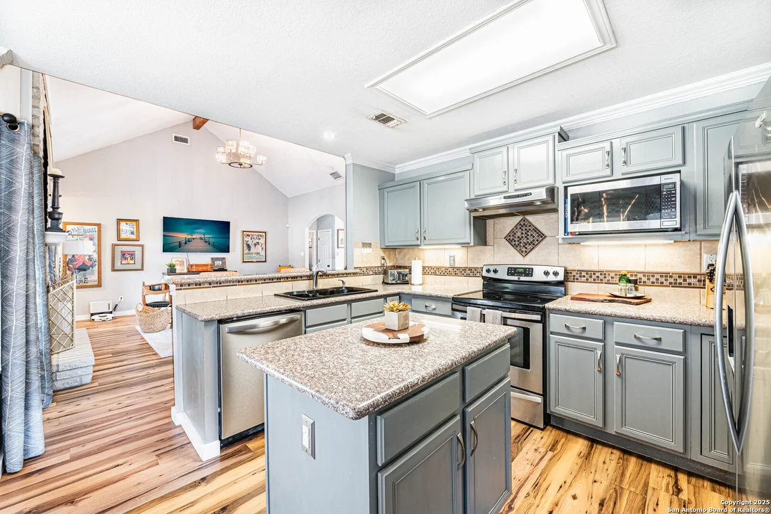 Photo of 433 Bear Gardens