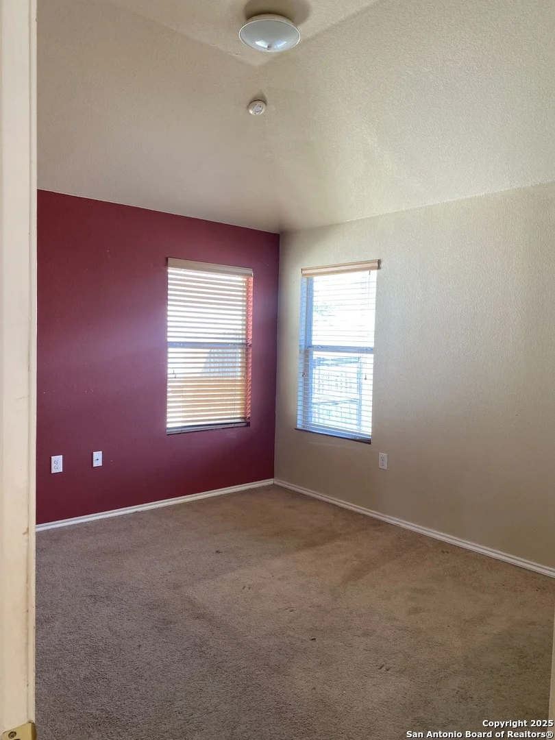 Photo of 8914 Mission BRK