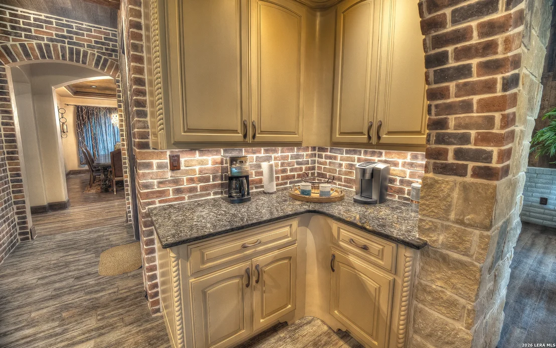 Photo of 200 Skippin Stone Ln