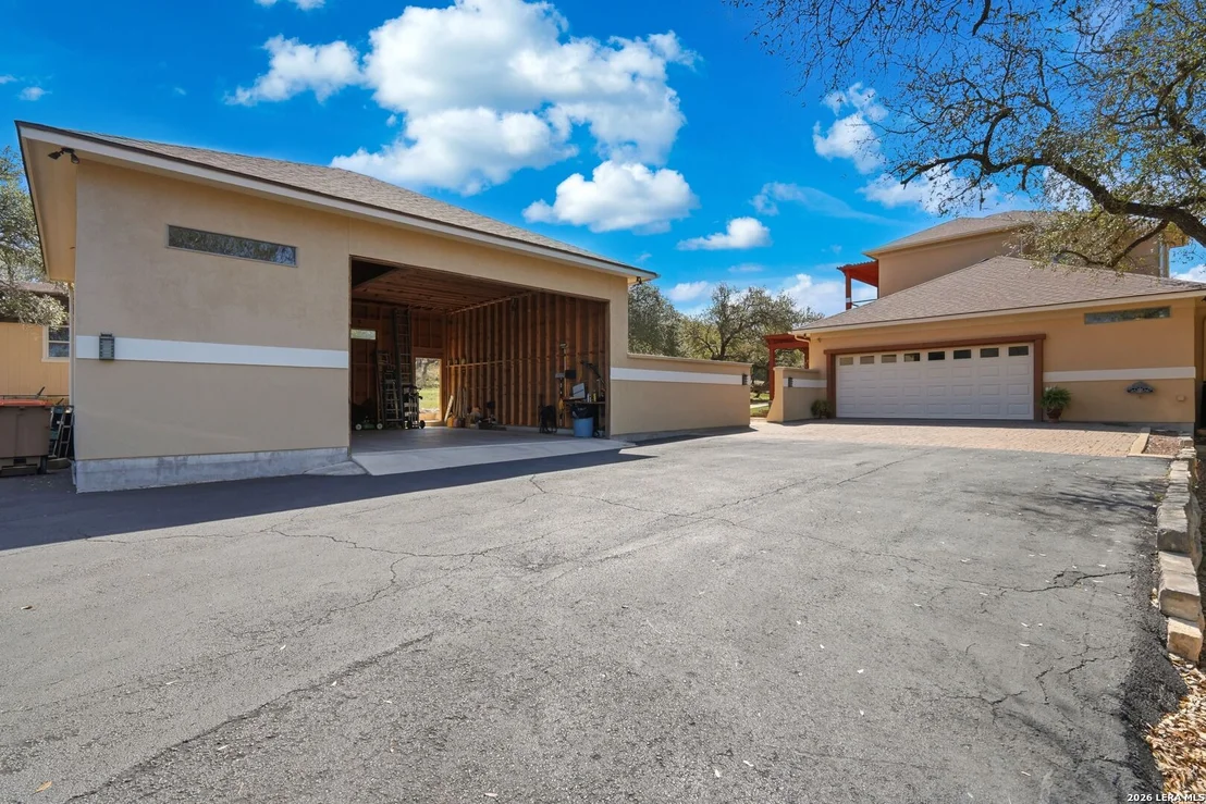 Photo of 26240 Smithson Valley Rd