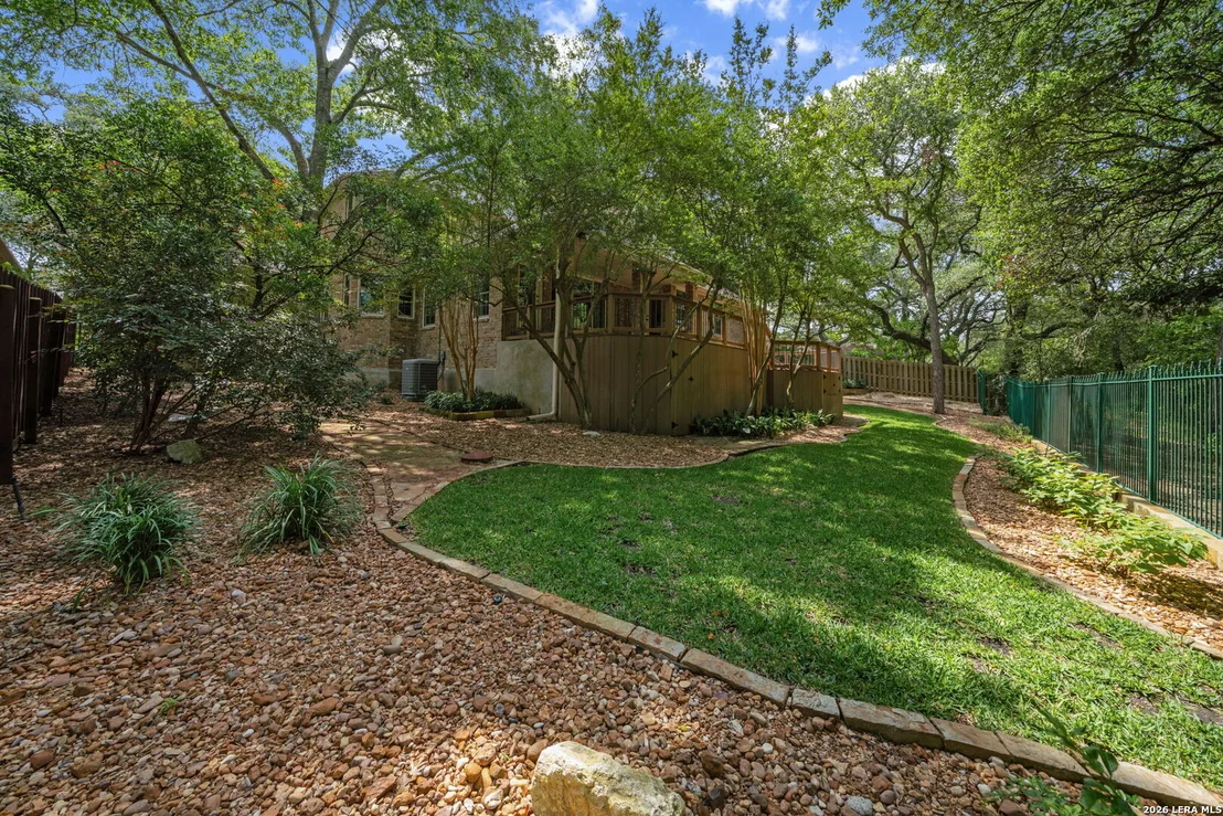 Photo of 2917 BENT TREE DR