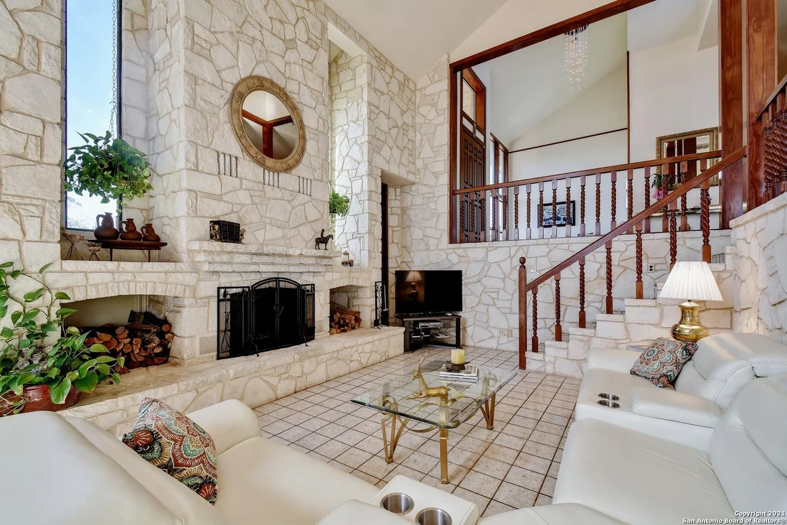 Photo of 17050 Sunridge Pt