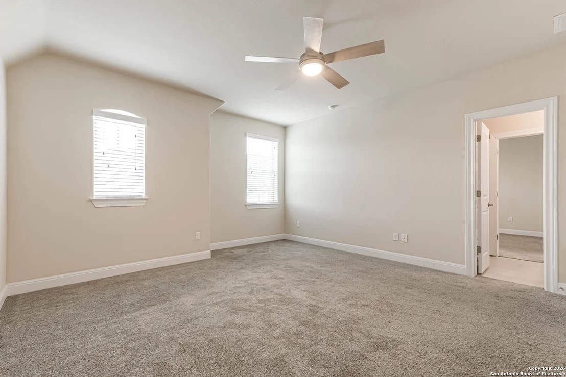 Photo of 17419 Hillsedge