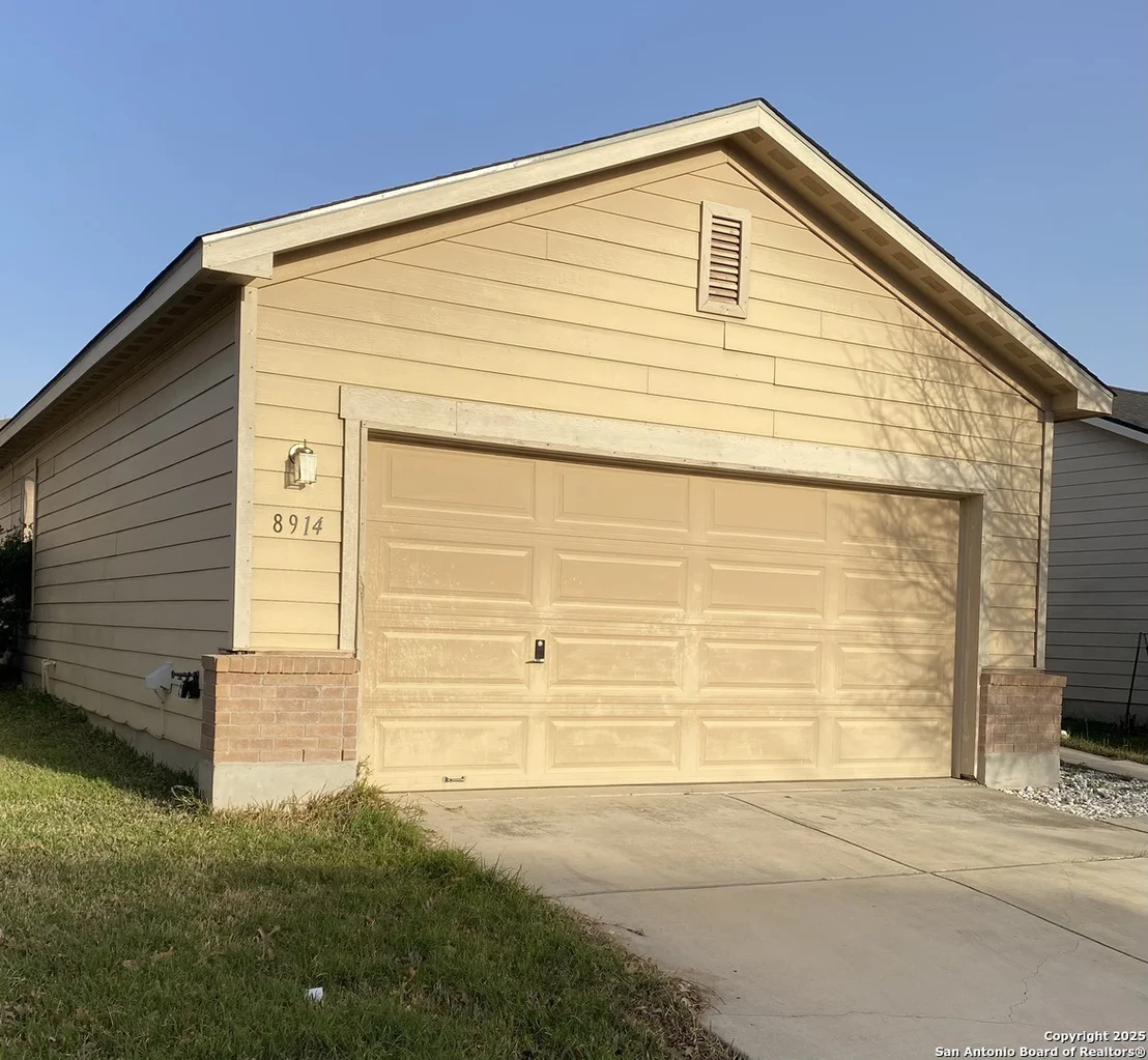 Photo of 8914 Mission BRK