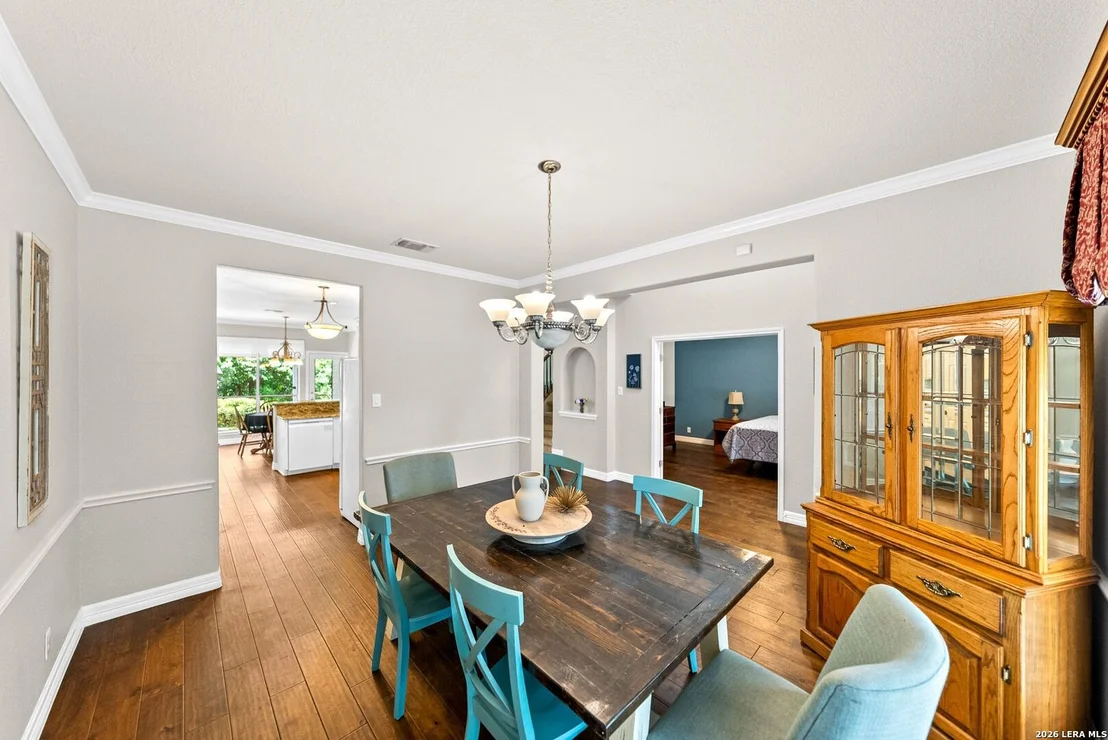 Photo of 9347 Llano Verde