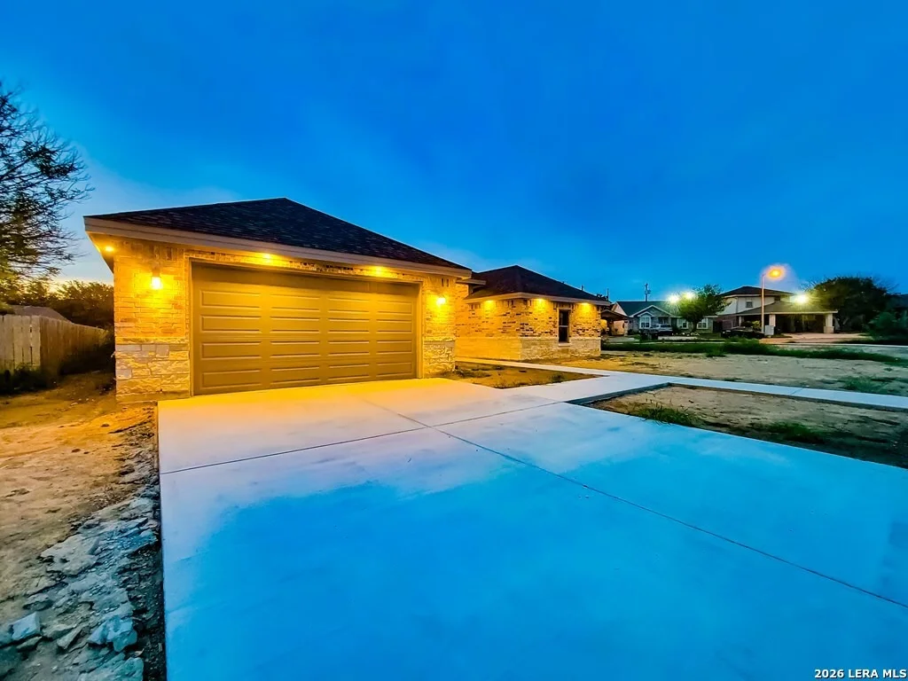 Photo of 2271 MONTANA DR