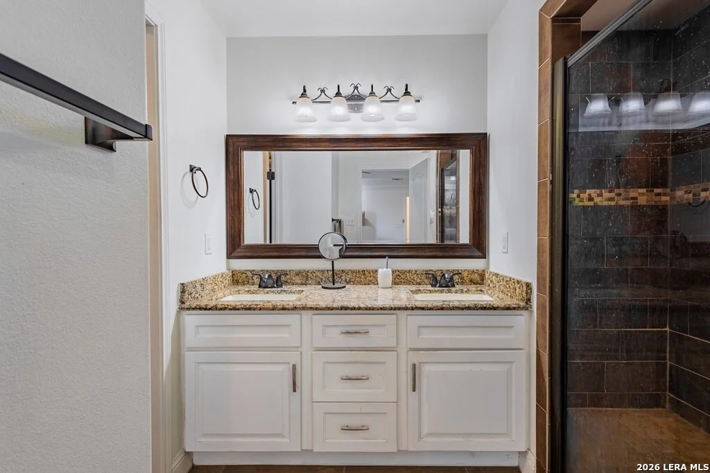 Photo of 2779 Stone Hedge