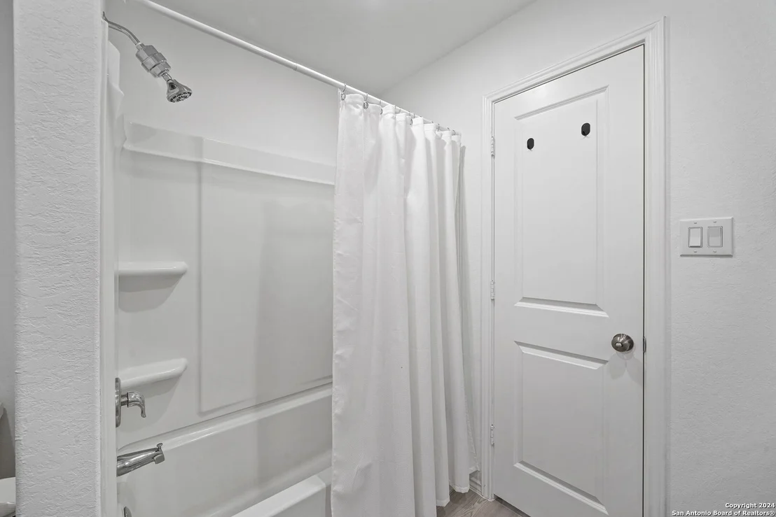 Photo of 5715 Mountain Point