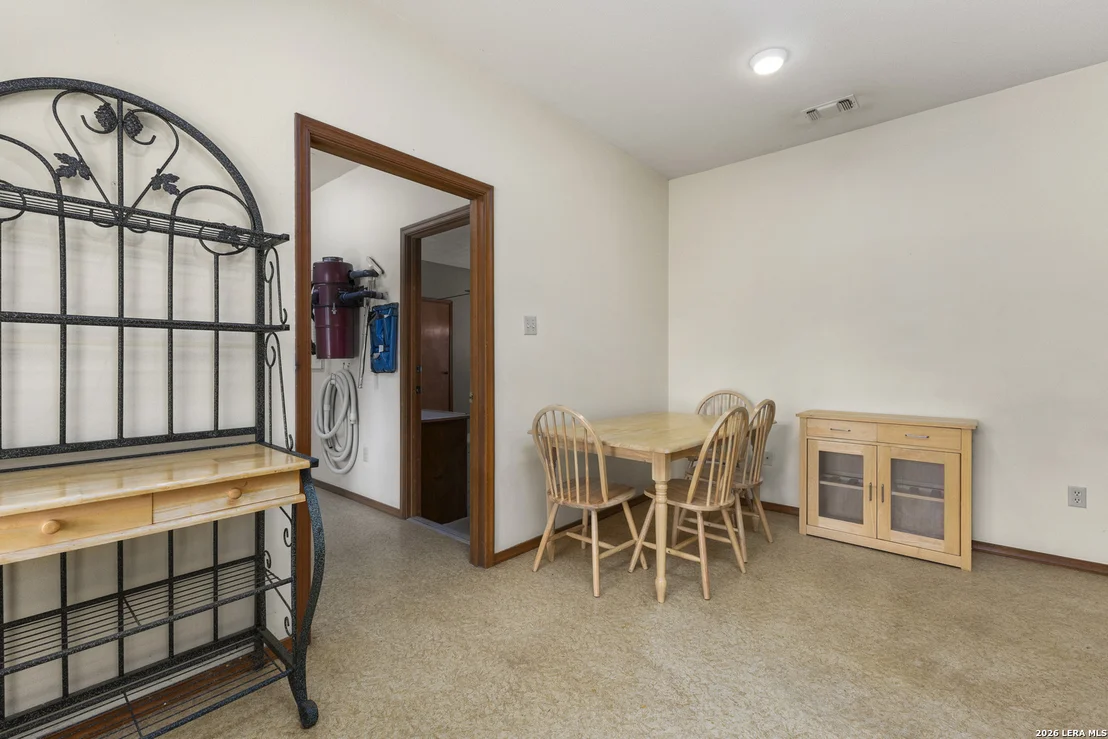 Photo of 165 SETTLERS CIR