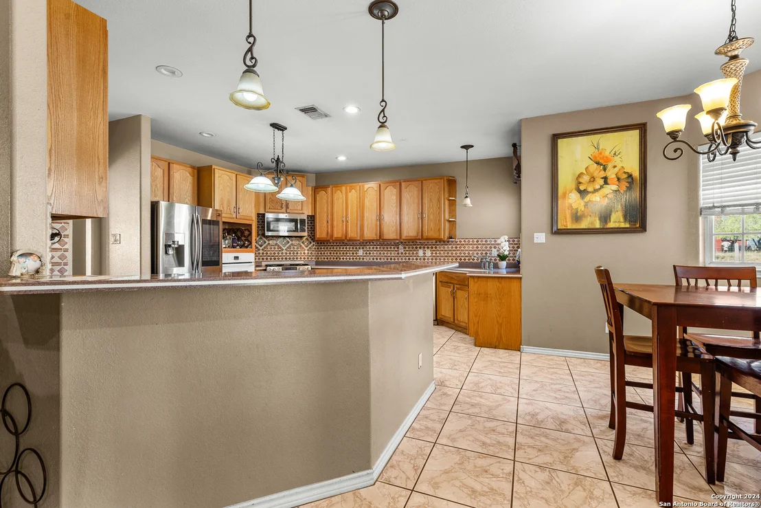 Photo of 125 HIGH MEADOW DR