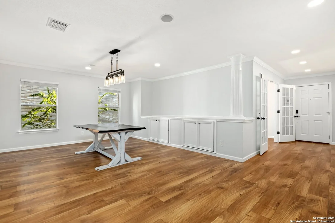 Photo of 1307 PECAN STA
