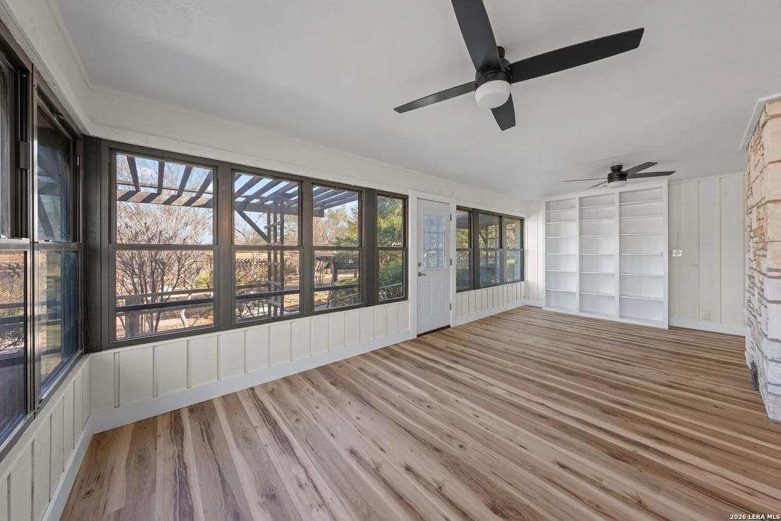 Photo of 100 Riverhill Blvd