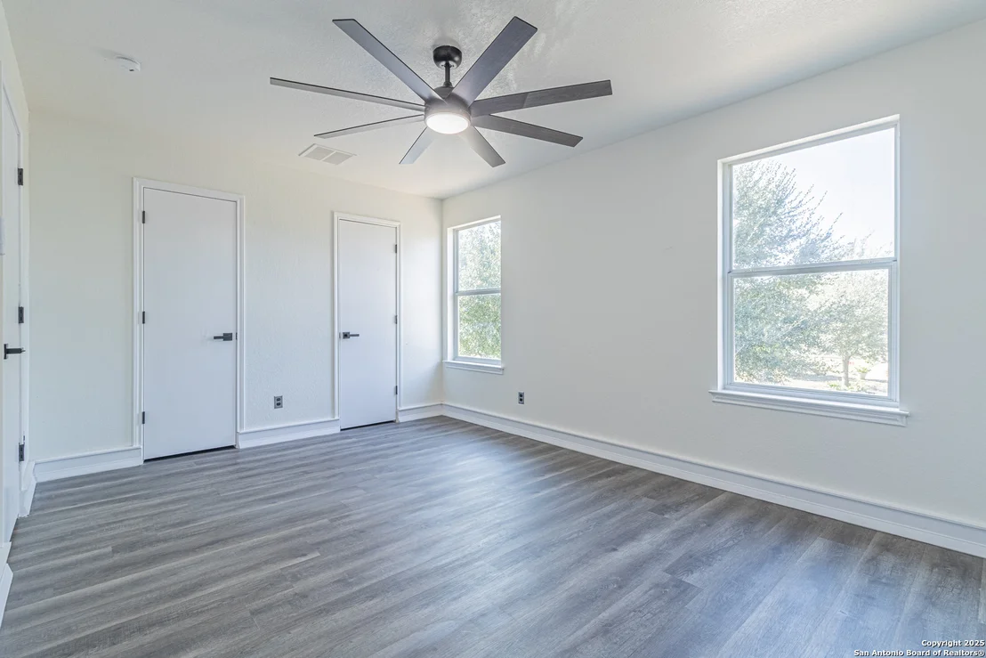 Photo of 5110 Sunview Vly