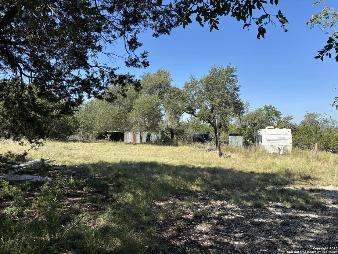 Photo of 112 ULMUS RD