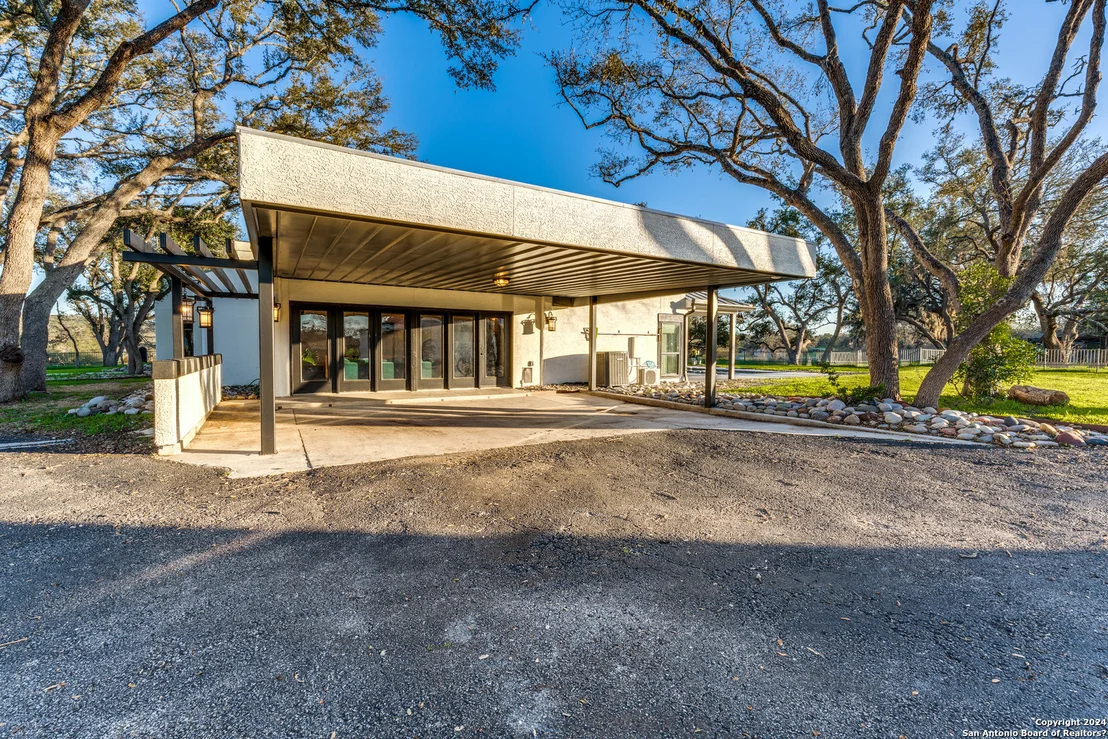 Photo of 703 Landons Way