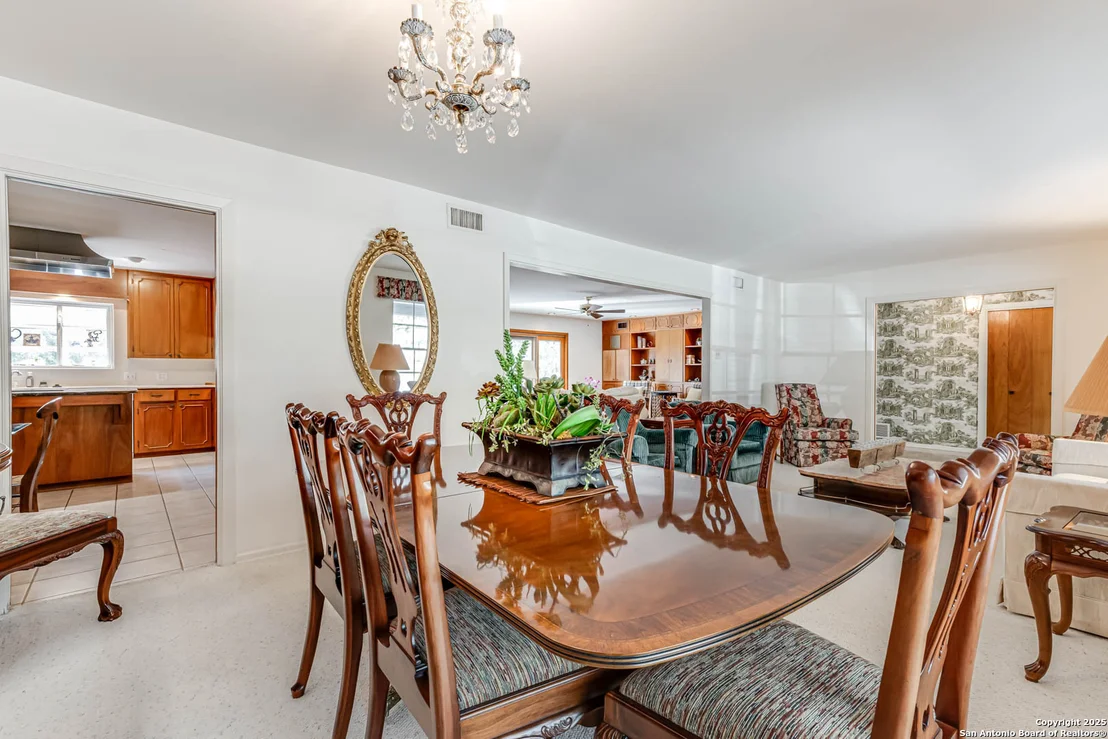 Photo of 110 Cliffside Dr