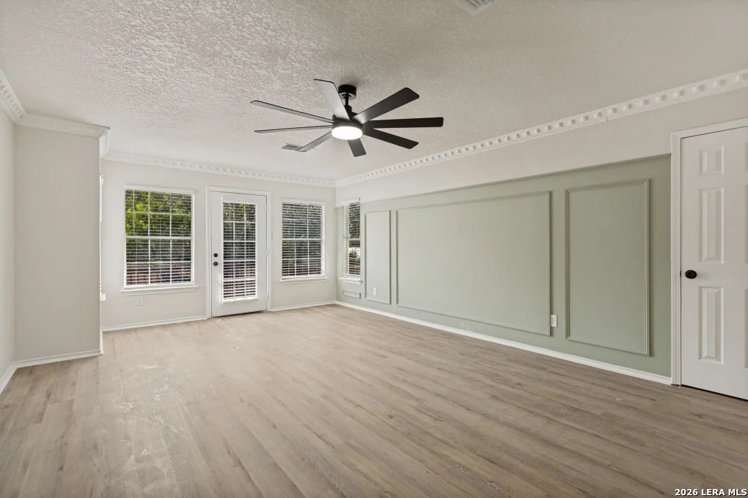Photo of 8602 Ledgeside
