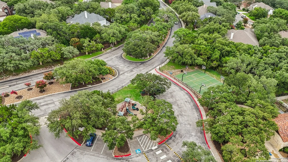 Photo of 1321 Barton Creek