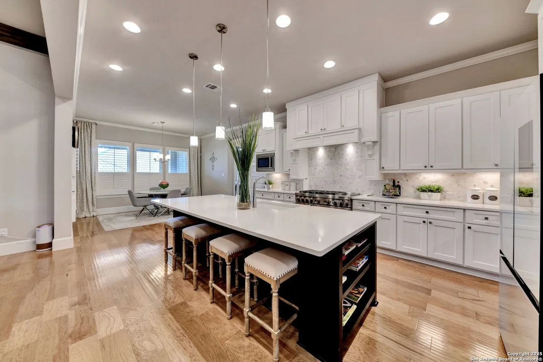 Photo of 4016 Abasolo