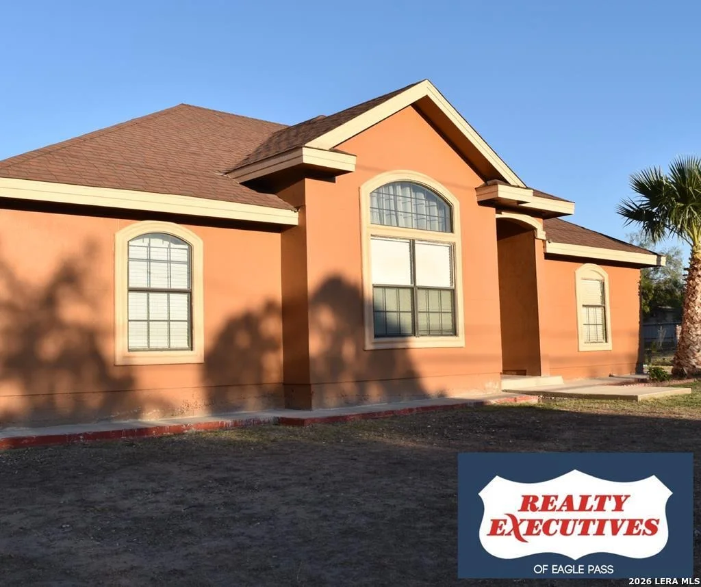 Photo of 1721 Avenida Encuentro