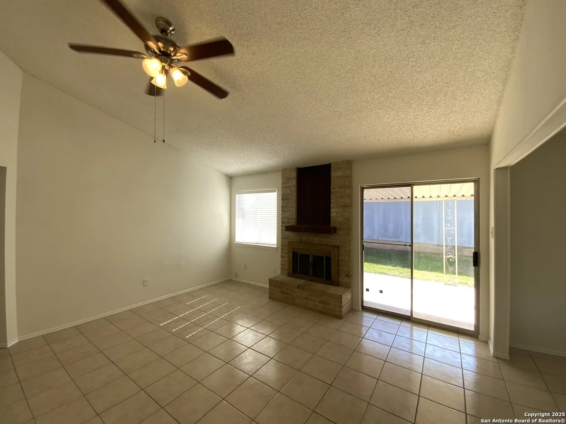 Photo of 12114 STONEY BEND ST