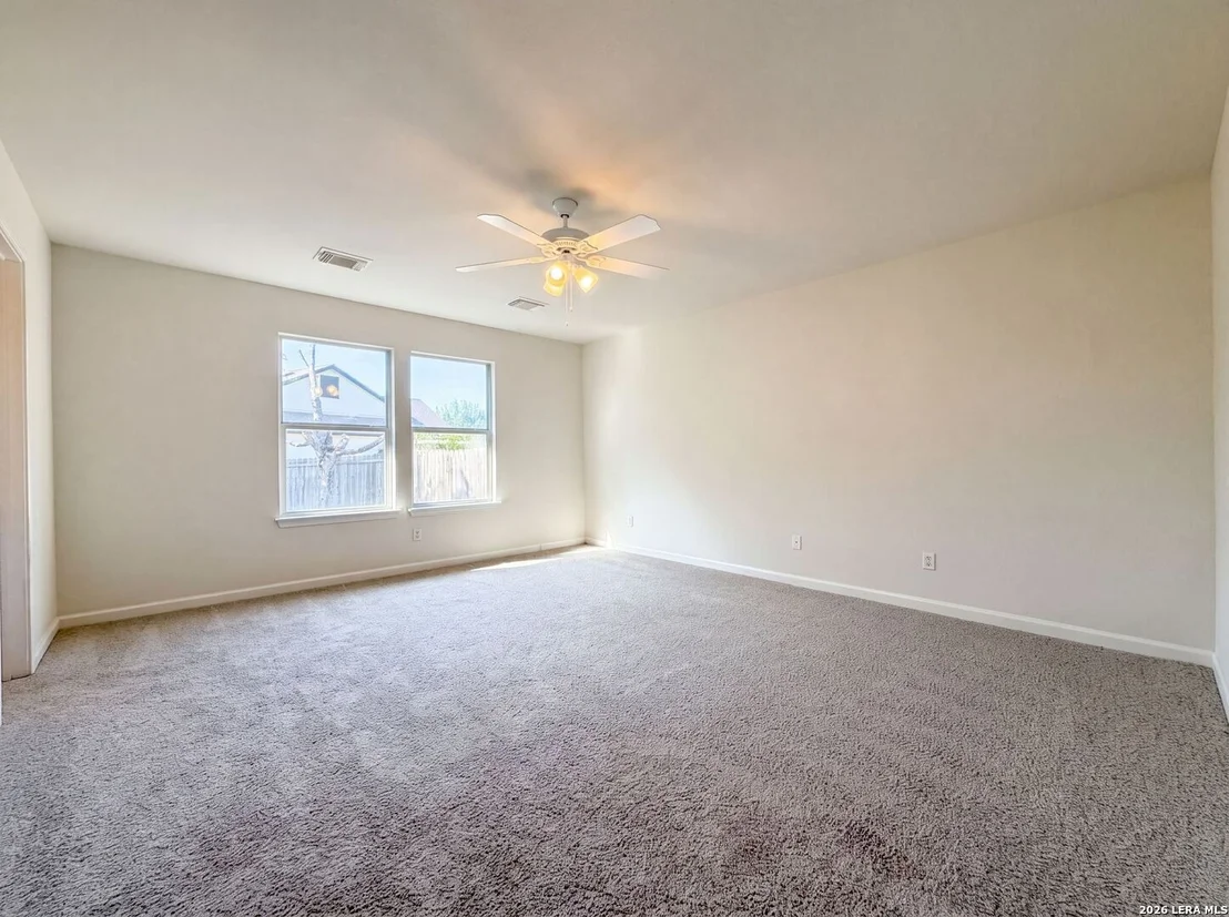Photo of 1620 SUNVIEW CIR