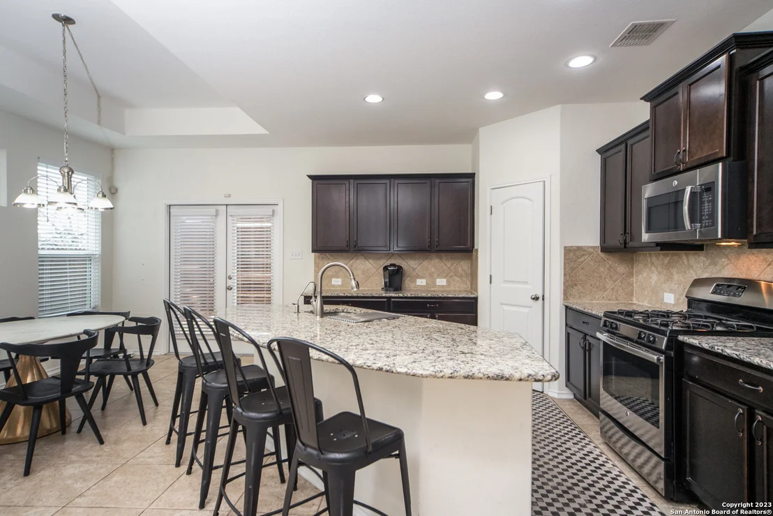 Photo of 120 JOLIE CIR