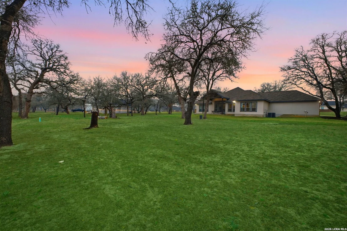 Photo of 117 Crescent Rdg