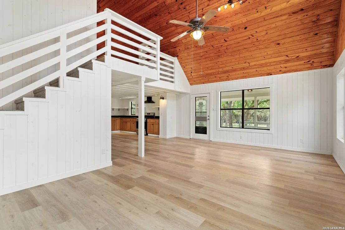 Photo of 680 ASPEN RDG