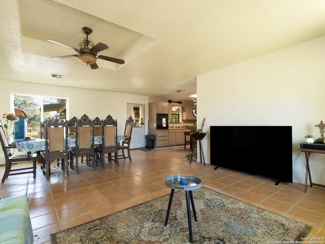 Photo of 324 OAK LN