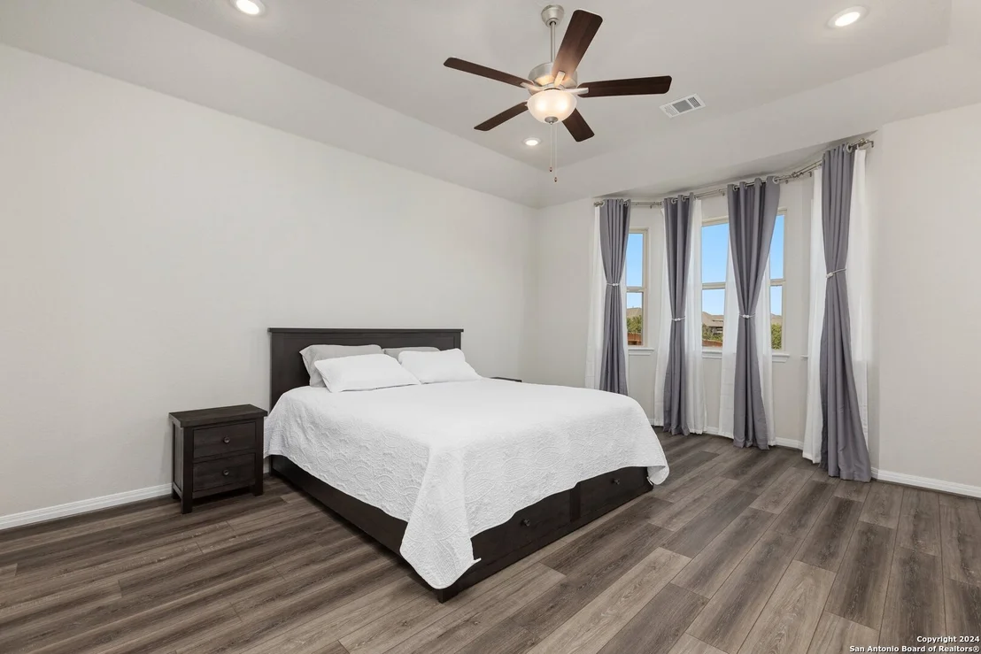 Photo of 14455 CAMPERDOWN