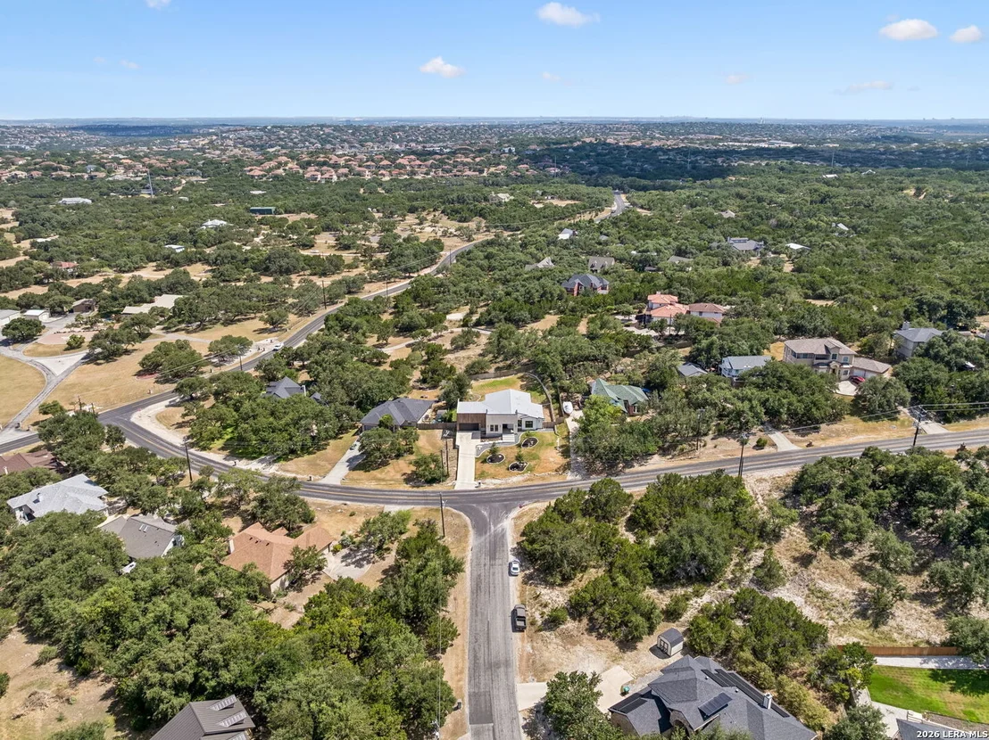 Photo of 216 MIDNIGHT DR