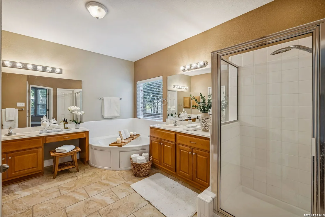 Photo of 611 Enchanted Way